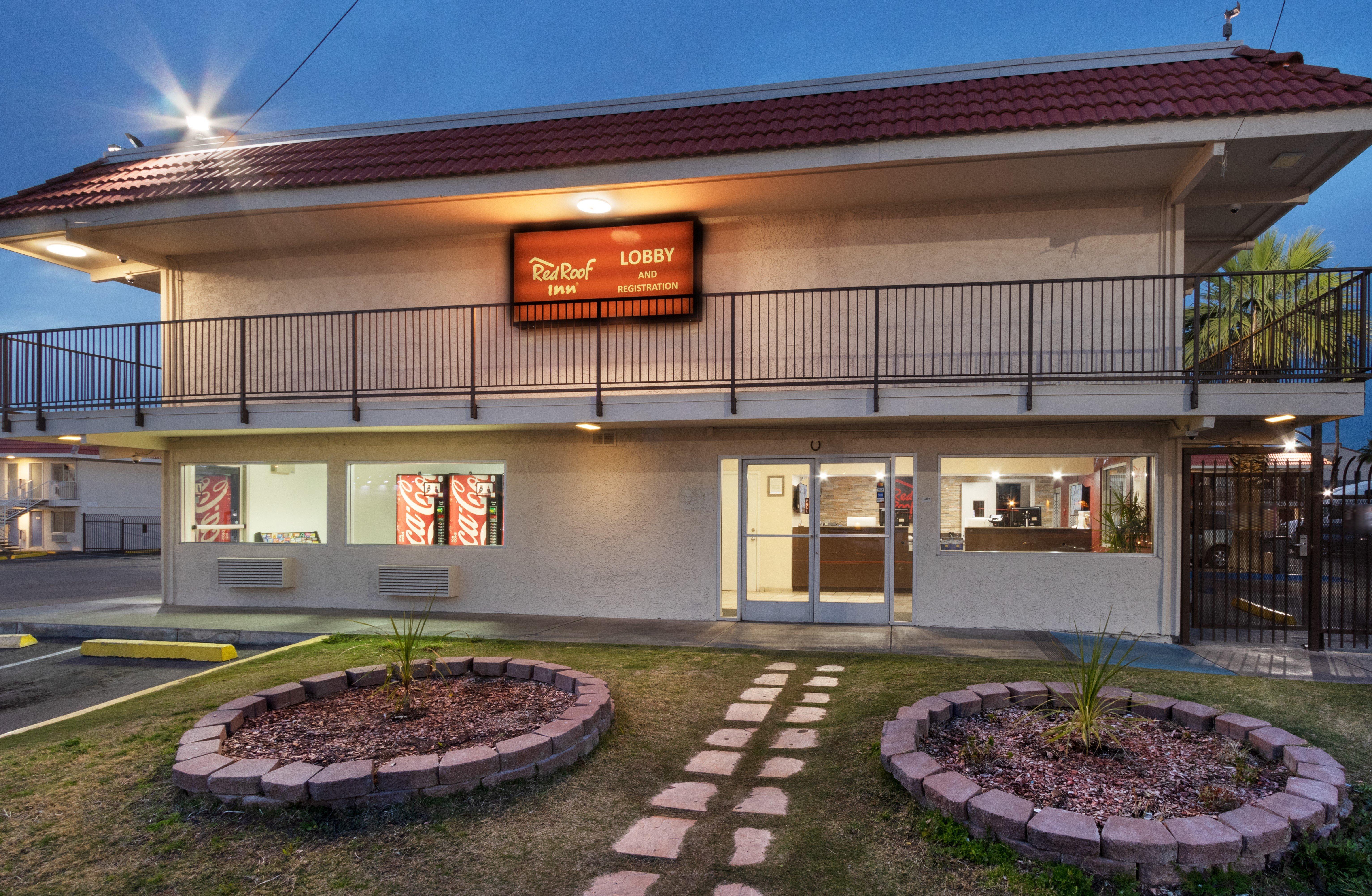 Red Roof Inn Phoenix- Midtown Dış mekan fotoğraf