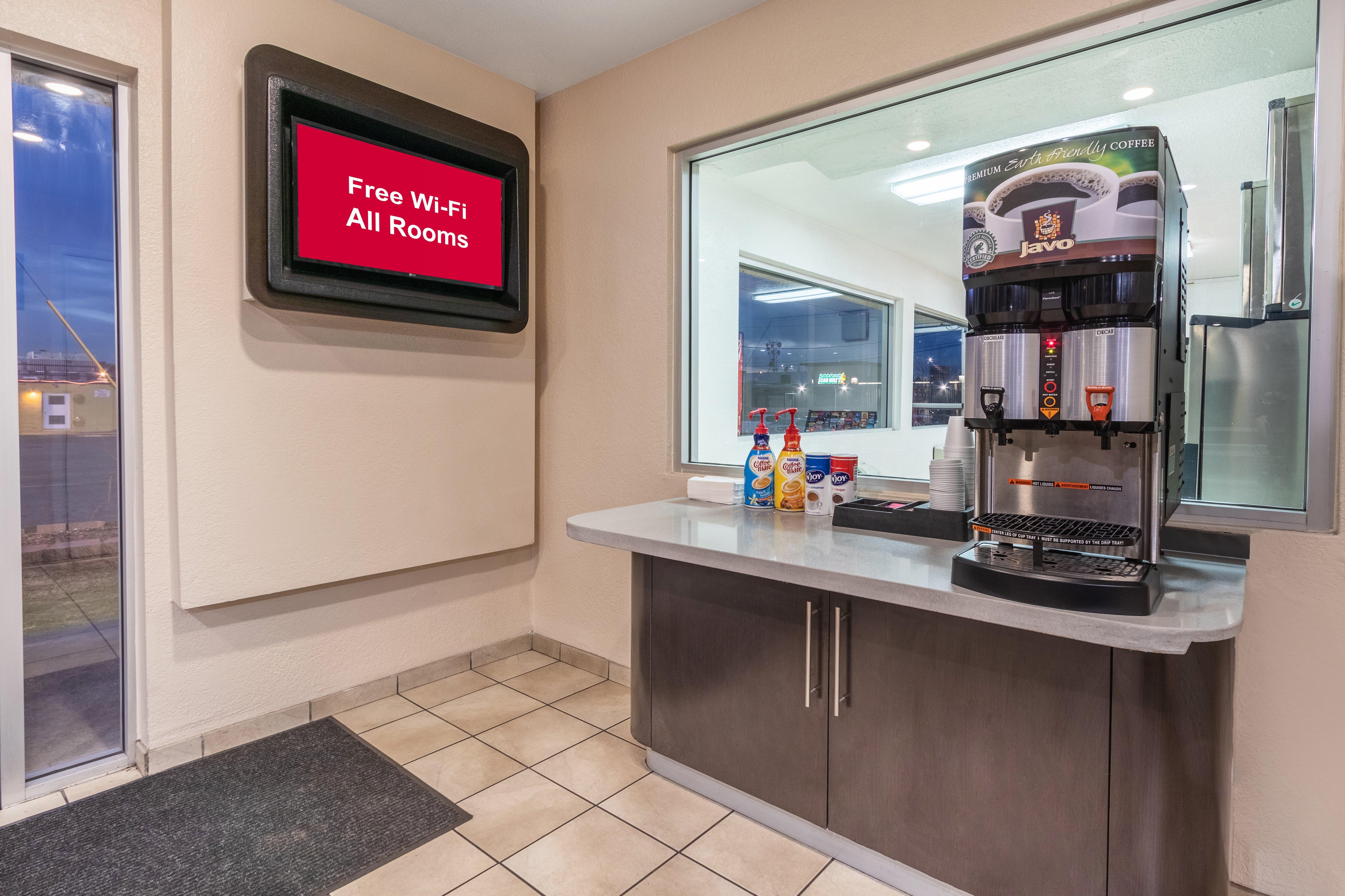 Red Roof Inn Phoenix- Midtown Dış mekan fotoğraf
