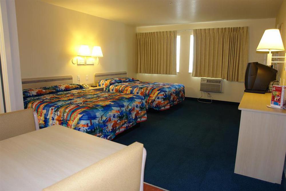 Red Roof Inn Phoenix- Midtown Oda fotoğraf