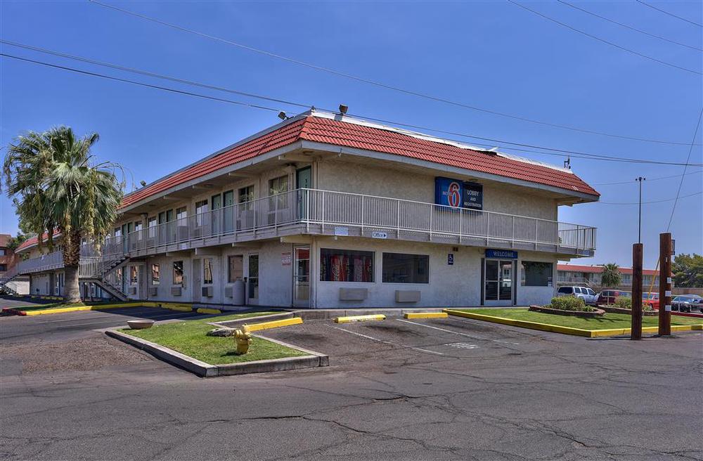 Red Roof Inn Phoenix- Midtown Dış mekan fotoğraf