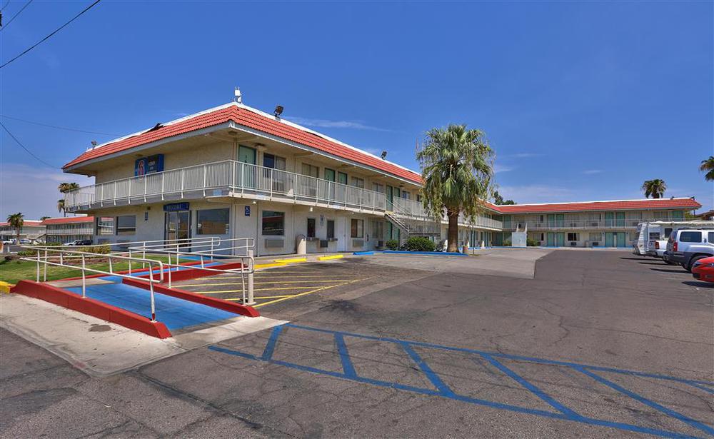 Red Roof Inn Phoenix- Midtown Dış mekan fotoğraf