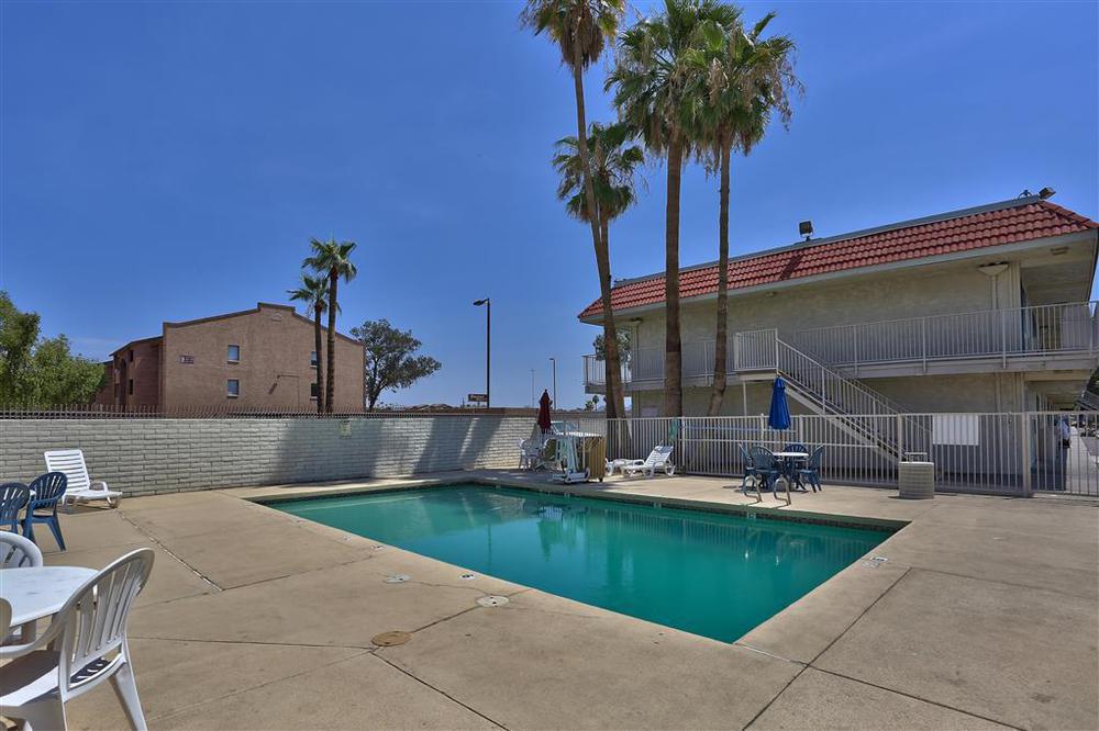 Red Roof Inn Phoenix- Midtown Konforlar fotoğraf