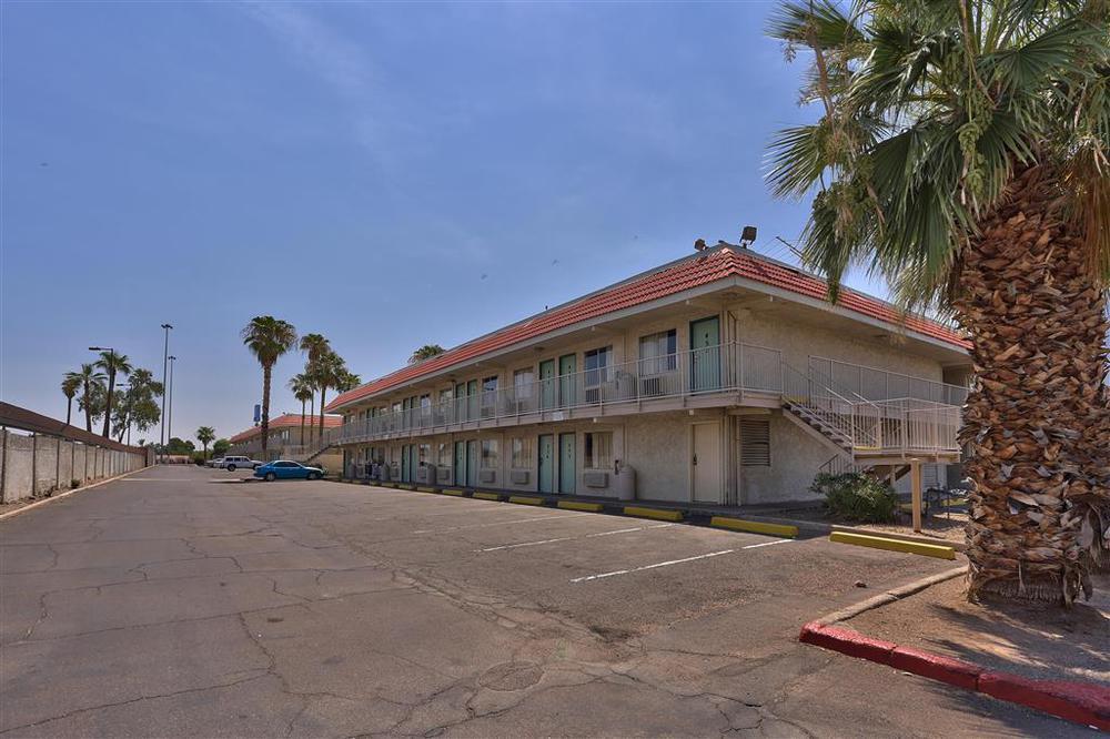Red Roof Inn Phoenix- Midtown Dış mekan fotoğraf