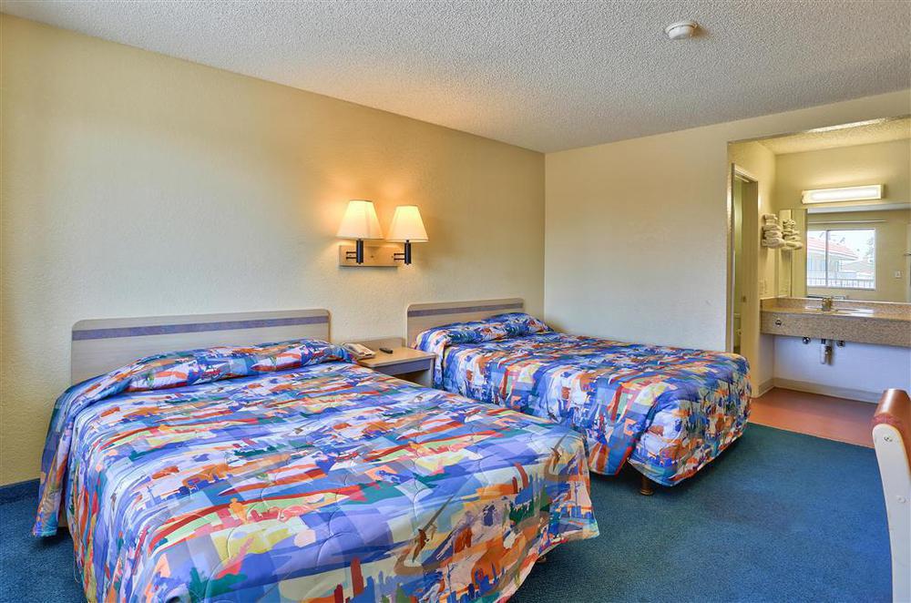 Red Roof Inn Phoenix- Midtown Oda fotoğraf